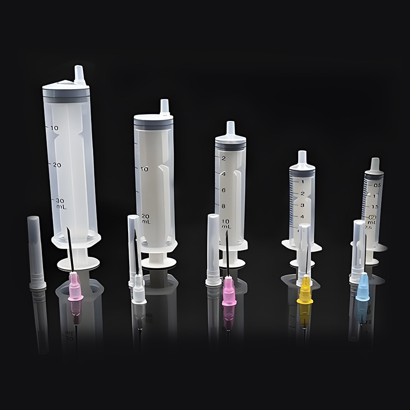 Медицинский шприц