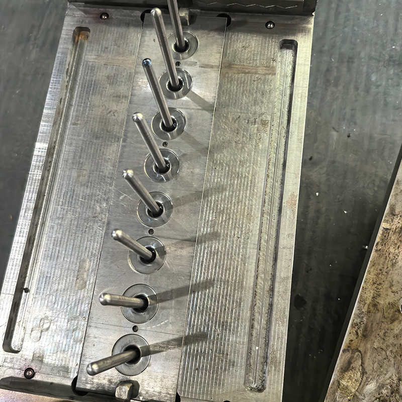 Медицинский шприц