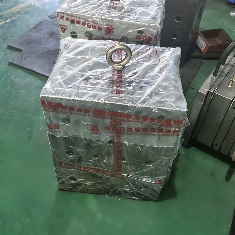 Медицинская трехсторонняя форма клапана